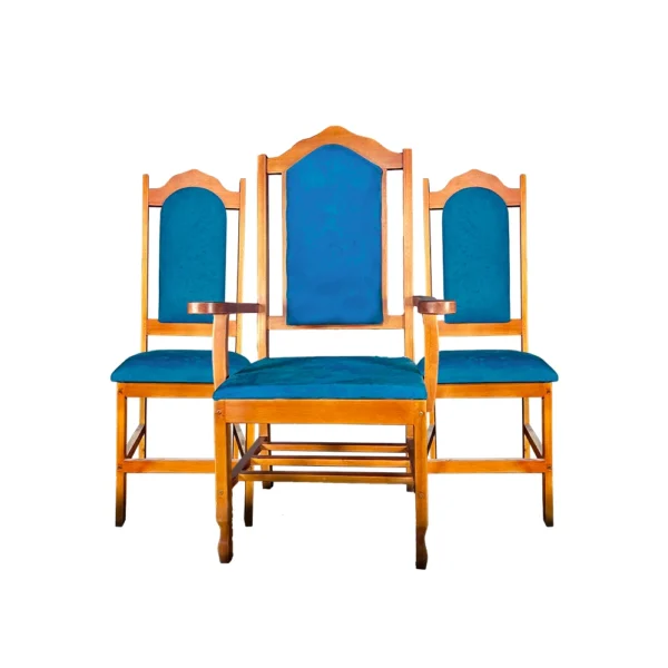 Conjunto 3 Cadeiras Benjamim para Altar de Igreja – Madeira Maciça Envernizada com Tecido Suede
