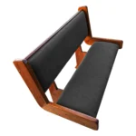 Banco Ester artesanal em madeira maciça com design clássico